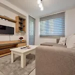 Apartman Aroma Lux 25